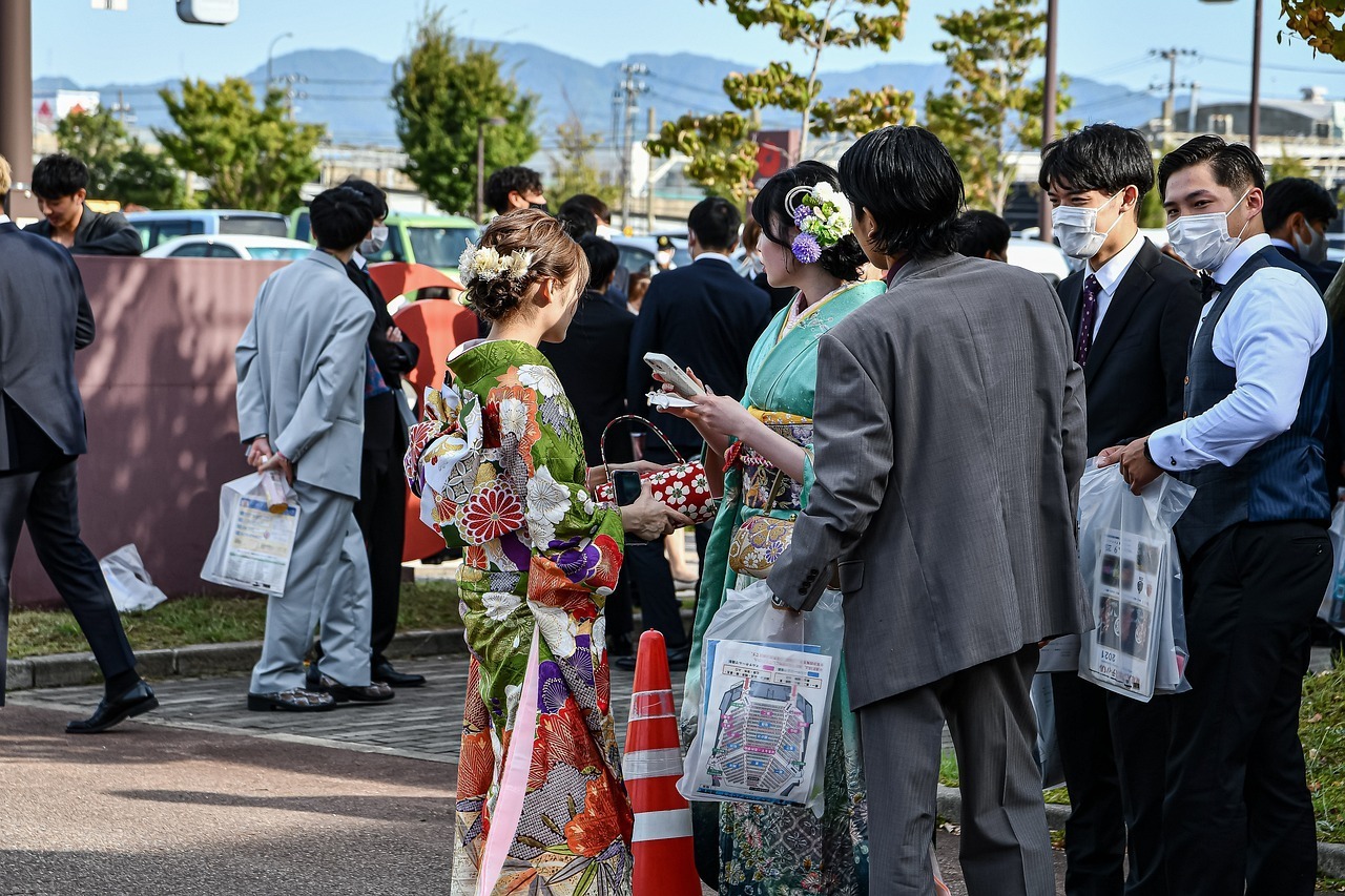 成人式、花束、いつ買う