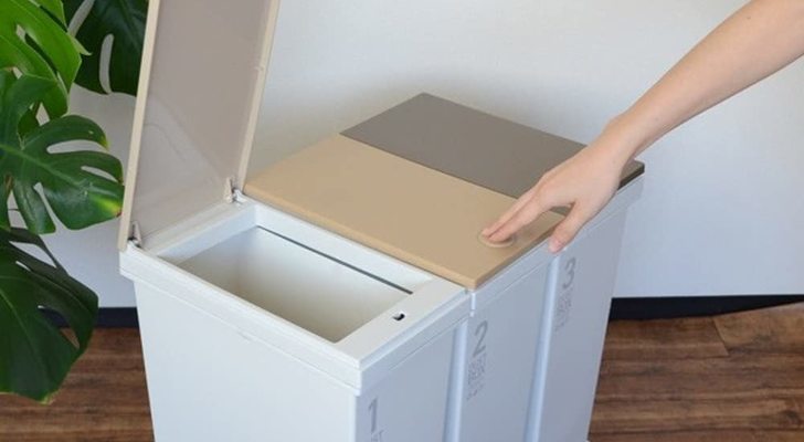 ゴミの分別におすすめのおしゃれなゴミ箱7選 キッチンのダストボックス置き方アイデアや実例紹介