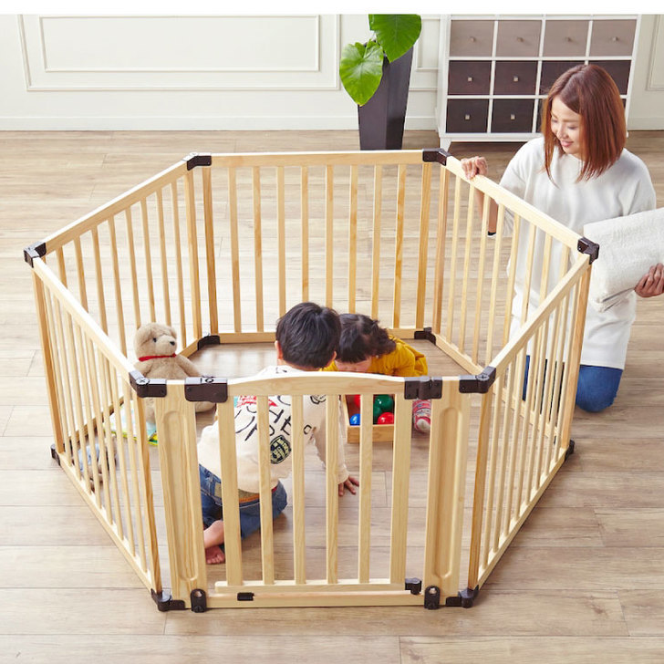 赤ちゃんを見守るおすすめベビーサークル11選 ハイタイプの木製や折りたたみ式が人気