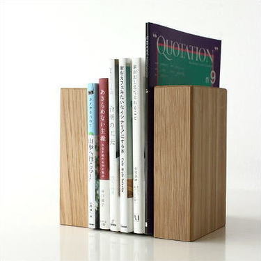卓上をおしゃれに飾るブックエンドおすすめ12選 シンプルな無垢材木製や凝ったデザインのアイアン製も