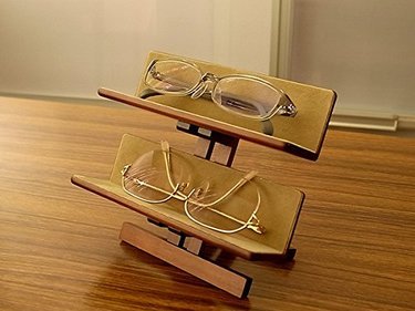 木製やブランド品のおしゃれな眼鏡スタンドおすすめ11選 デスクサイドや玄関にも馴染むメガネ置き