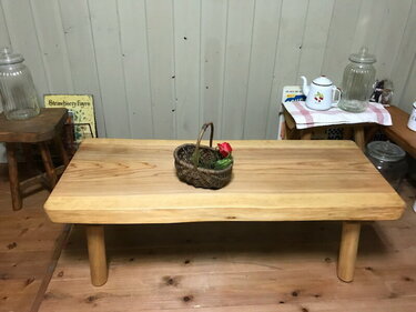 おすすめの一枚板のテーブル11選 ウォールナットや杉、栃、欅のテーブルを紹介
