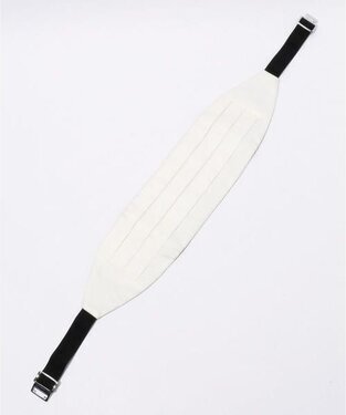 カマーバンドのおすすめ10選 タキシードコーデに欠かせないカマーバンドの付け方やサッシュベルトとの違い 正しい向きも紹介