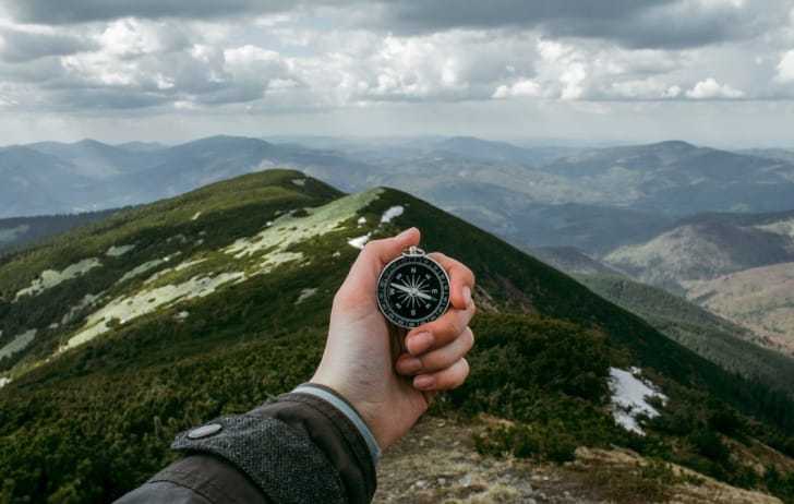 登山におすすめのコンパス10選 初心者でも分かる選び方や使い方 モンベルの人気商品を紹介 登山におすすめのコンパス10選 初心者でも分かる選び方や使い方 モンベルの人気商品を紹介
