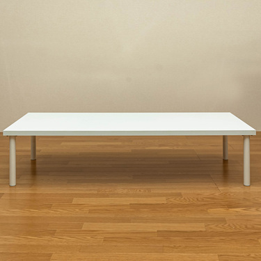 おしゃれな白のローテーブル1