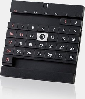 毎年使えるおしゃれな万年カレンダーおすすめ17選 日めくりや木製の壁掛けタイプから卓上タイプまで