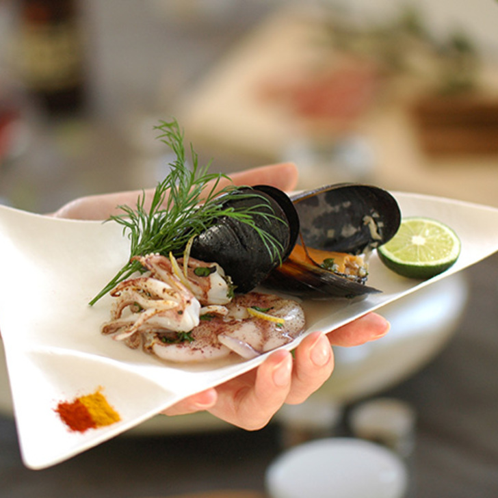 おしゃれなパーティーにおすすめの和風紙皿wasaraを紹介 一味違う高品質な使い捨て食器